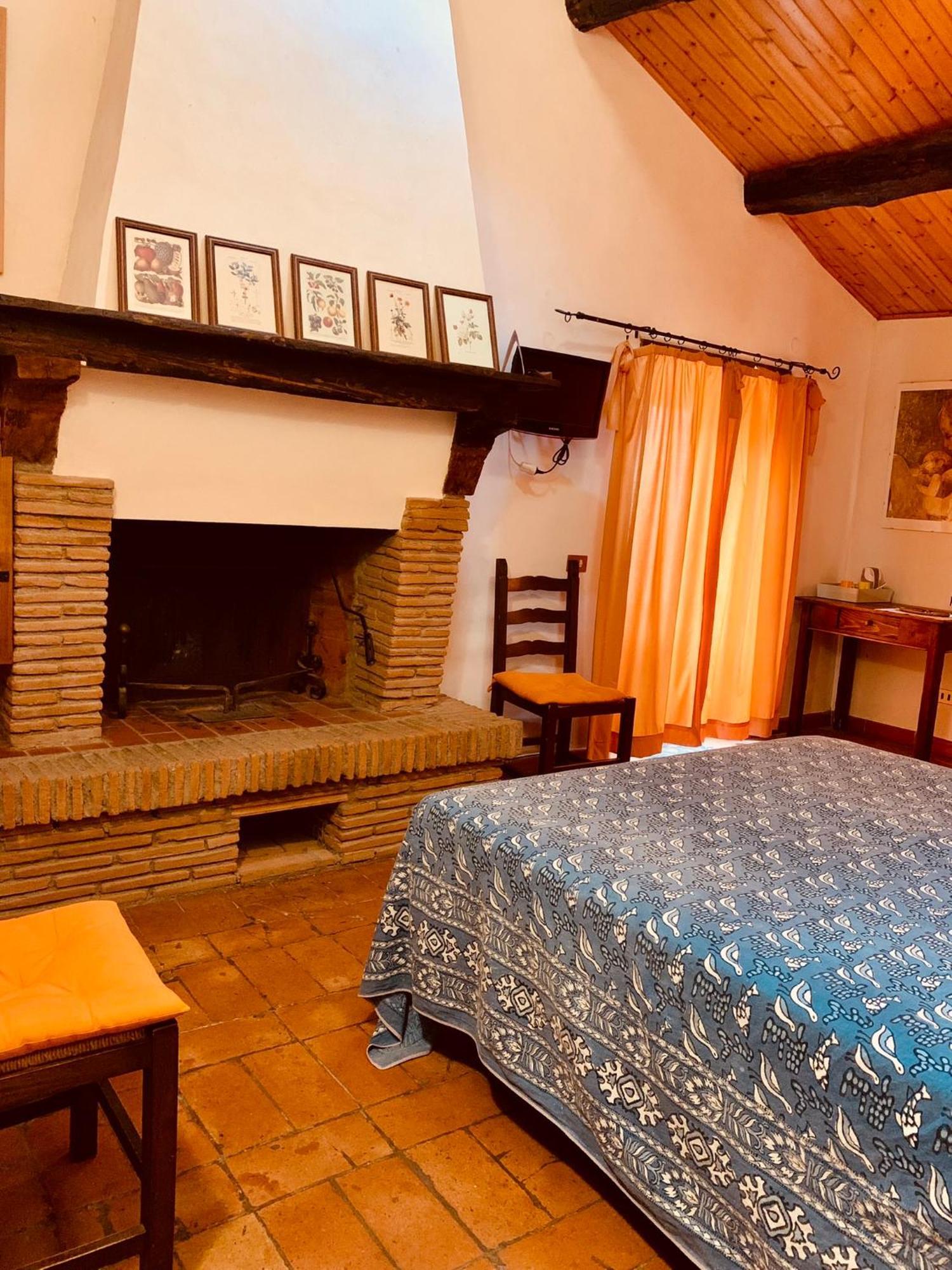Podere Pinzicalari 3*